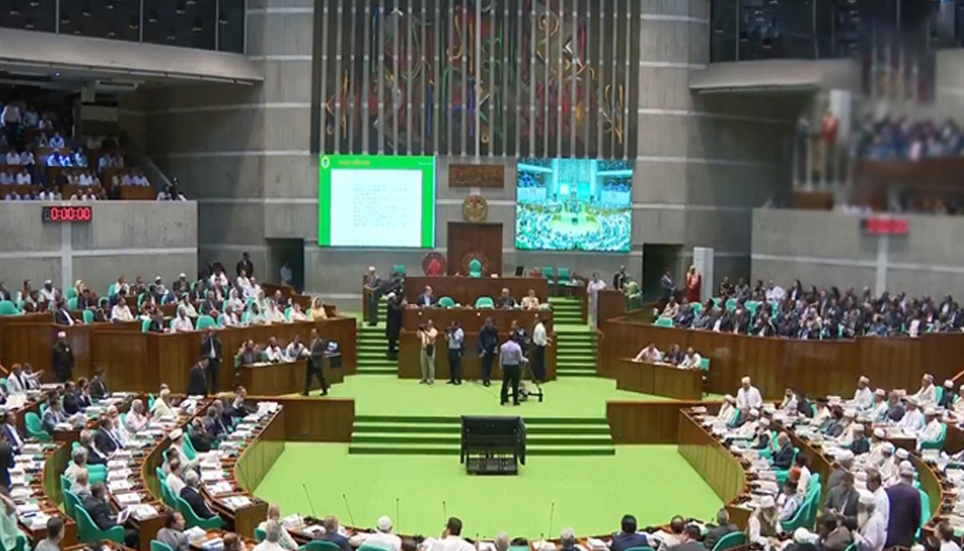 সংসদের প্রথম অধিবেশনে দেশি-বিদেশি বিশিষ্ট ব্যক্তিদের মৃত্যুতে শোকপ্রস্তাব