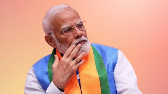 বদলে গেল ইতিহাসঃ লোকসভায় ভোটে হারলেন মোদি